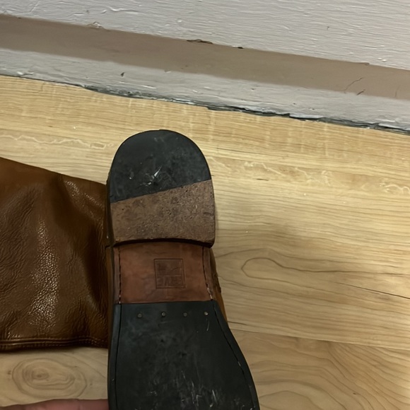 Frye over the knee boots leather is soft well kept - Picture 6 of 8